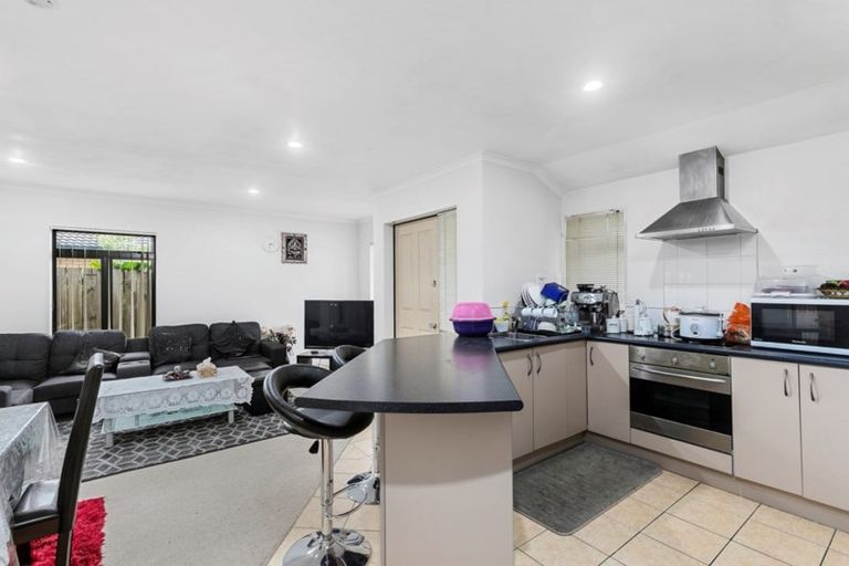 Photo of property in 9 Mcburney Place, Mangere East, Auckland, 2024