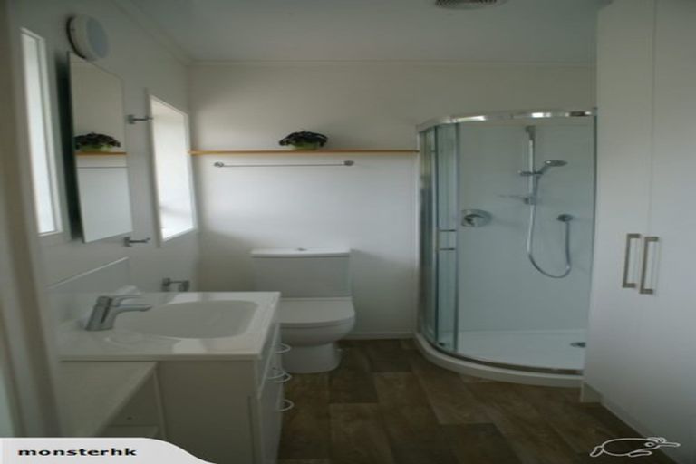 Photo of property in 2/41 Nile Road, Milford, Auckland, 0620