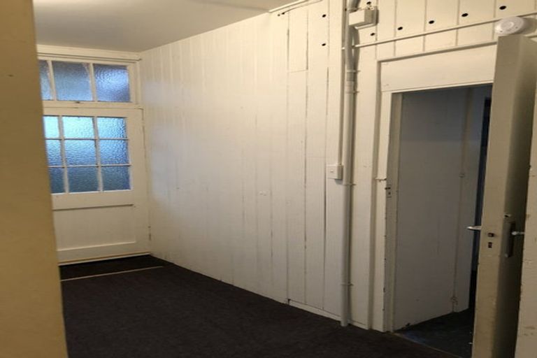 Photo of property in 15 Queens Parade, Devonport, Auckland, 0624