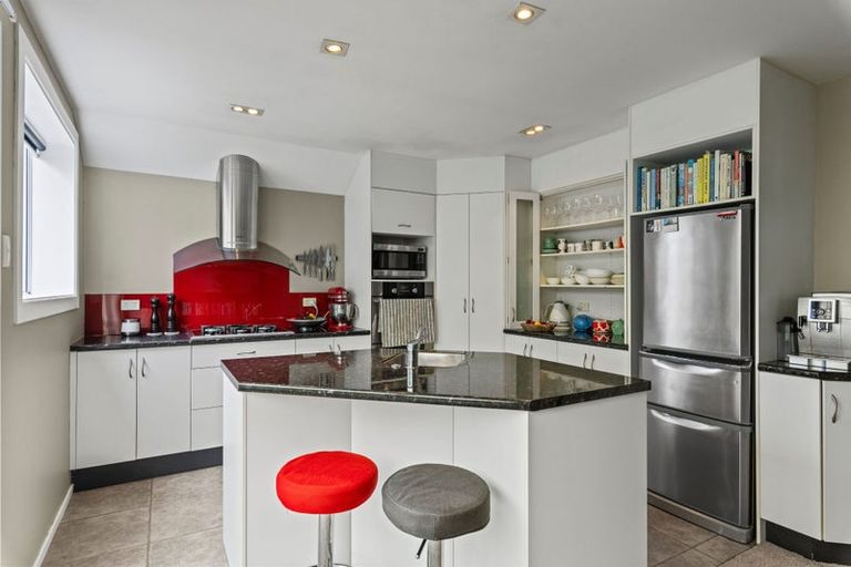 Photo of property in 39 Plynlimon Road, Fendalton, Christchurch, 8052