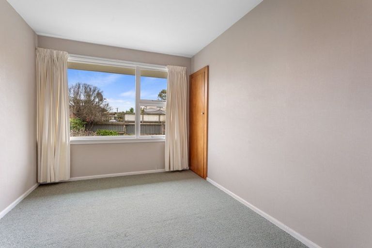 Photo of property in 50 Cullahill Street, Harewood, Christchurch, 8051