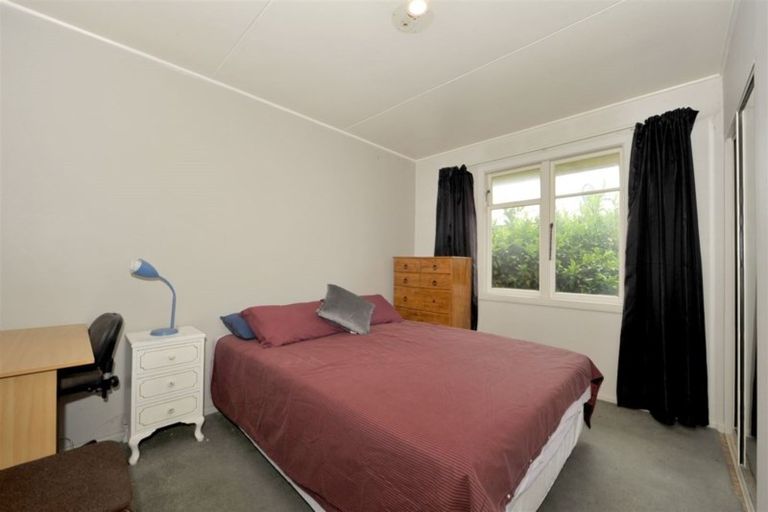 Photo of property in 14 Staveley Street, Avonhead, Christchurch, 8042