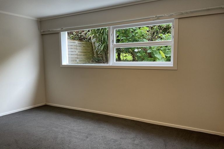 Photo of property in 2/28 Norman Road, Hauraki, Auckland, 0622