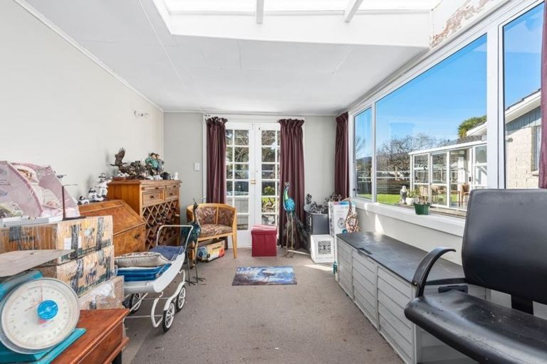 Photo of property in 38a Wilford Street, Wallaceville, Upper Hutt, 5018