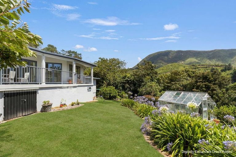 Photo of property in 85 Kent Street, Picton, 7220