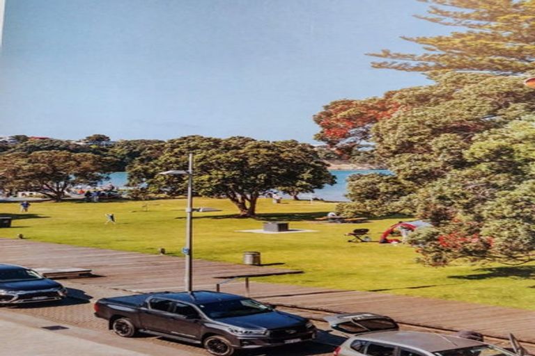 Photo of property in Esplanade Apartments, 6/16 Beach Front Lane, Browns Bay, Auckland, 0630