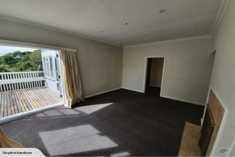 Photo of property in 12 Lytton Street, Wadestown, Wellington, 6012