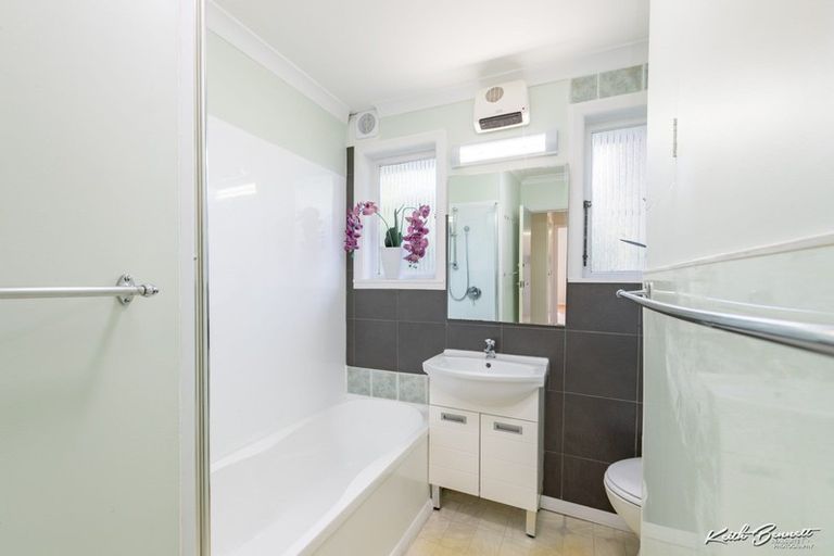 Photo of property in 16 Black Beech Street, Birchville, Upper Hutt, 5018