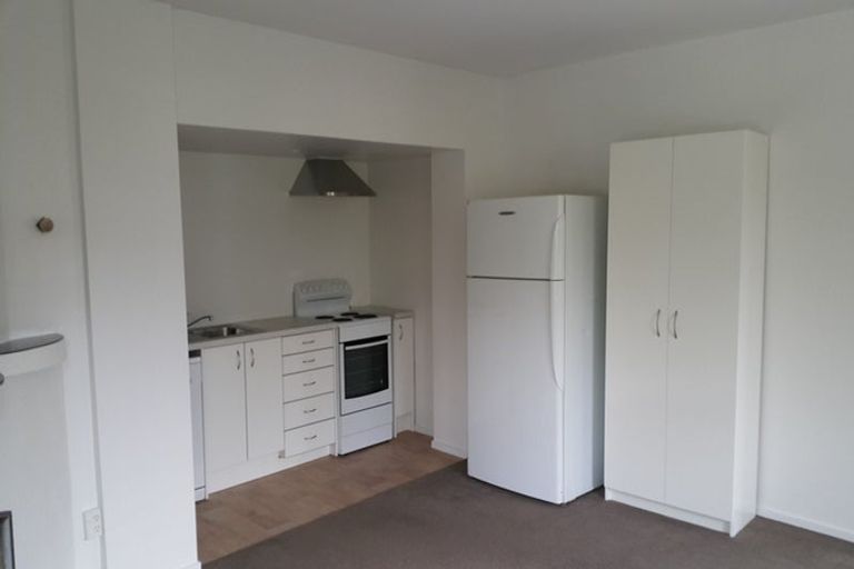 Photo of property in 103 Rattray Street, Riccarton, Christchurch, 8041