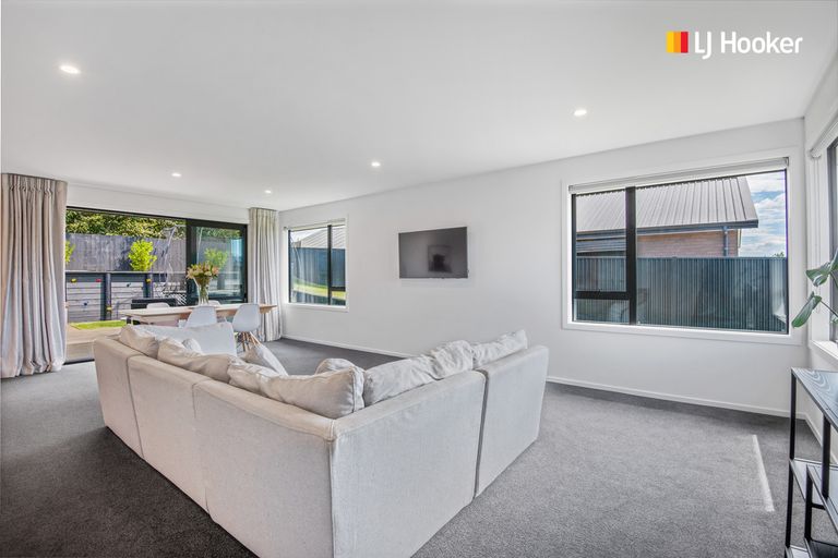 Photo of property in 65 Owhiro Avenue, Mosgiel, 9024