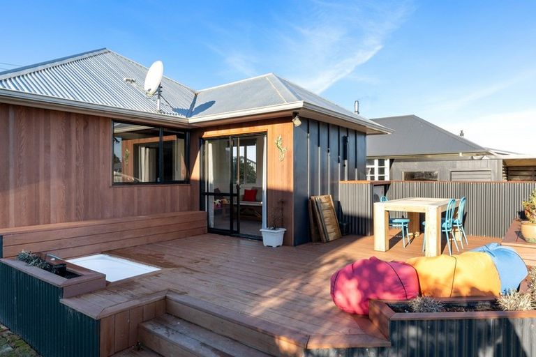 Photo of property in 32 Hazlett Road, Mosgiel, 9092