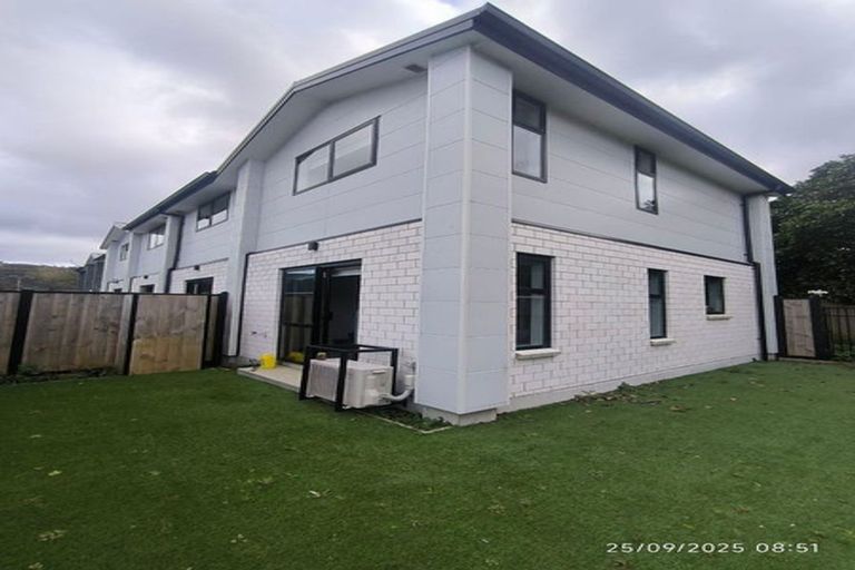 Photo of property in 7/4 Johnston Grove, Taita, Lower Hutt, 5011