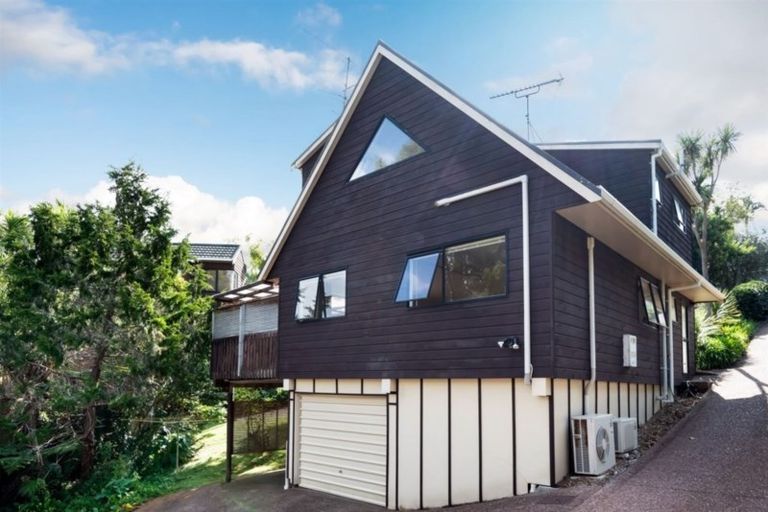 Photo of property in 1/3a City View Terrace, Birkenhead, Auckland, 0626