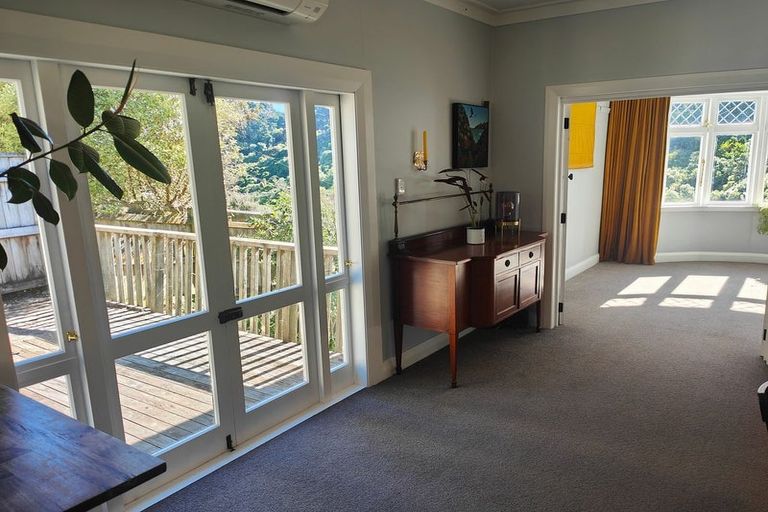 Photo of property in 144 Rakau Road, Hataitai, Wellington, 6021