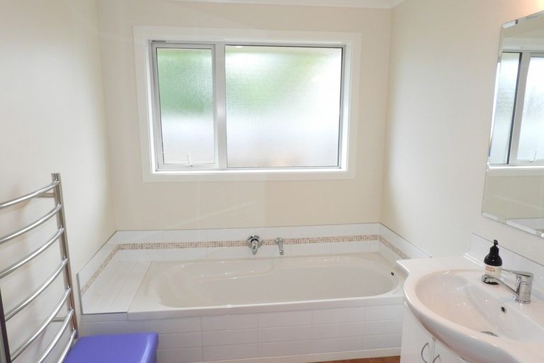 Photo of property in 83 Hull Street, South Hill, Oamaru, 9400