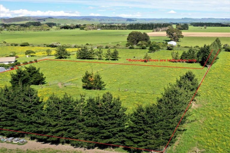 Photo of property in 74 Ormond Road, Woodville, 4999