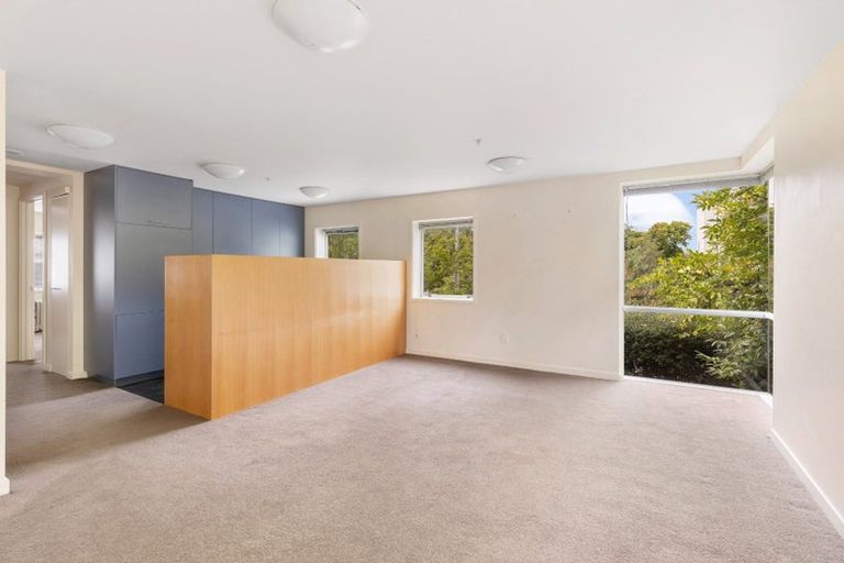 Photo of property in 21 Cambridge Terrace, Christchurch Central, Christchurch, 8013
