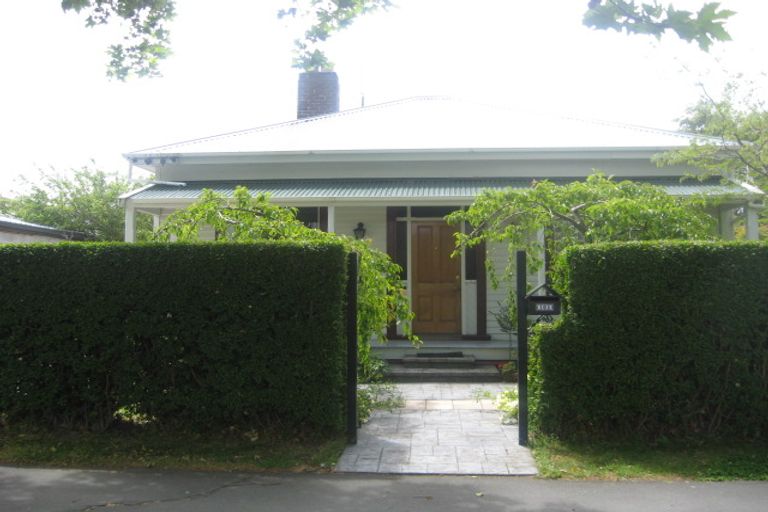 Photo of property in 105 Fisher Avenue, Beckenham, Christchurch, 8023