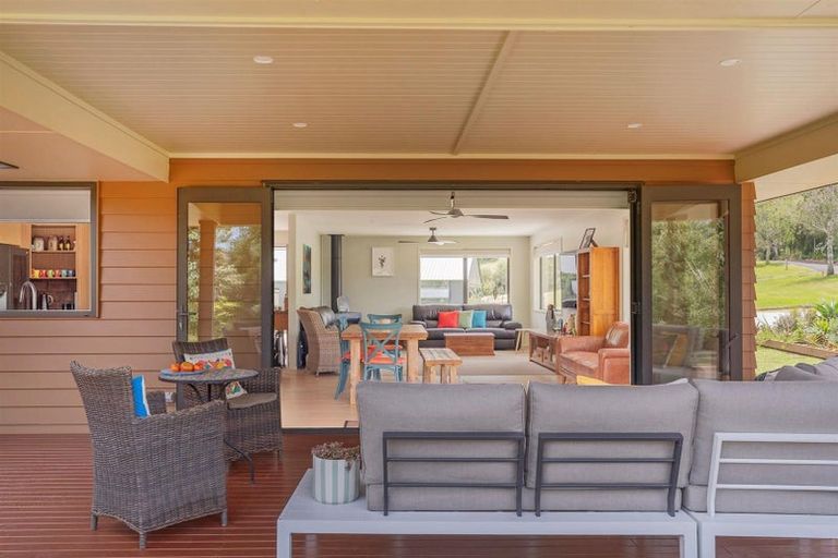 Photo of property in 3 Aldermen Lane, Tairua, 3579