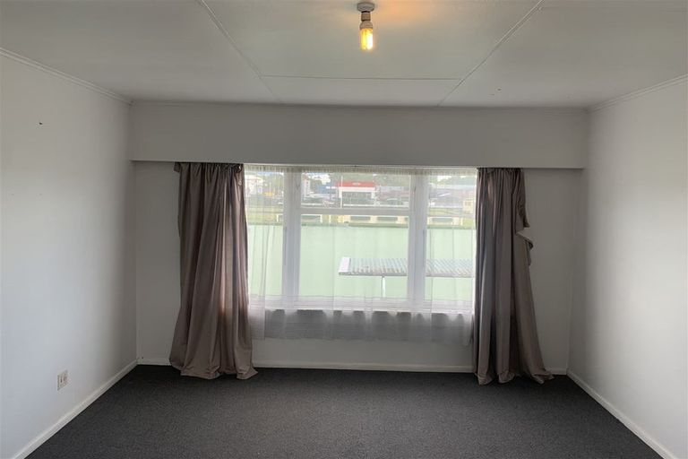 Photo of property in 8a Mckenna Street, Masterton, 5810