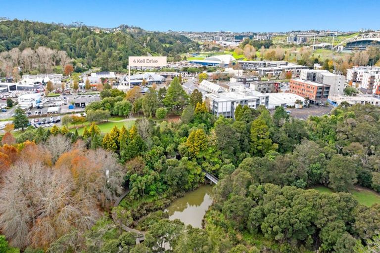 Photo of property in The Grand Apartments, 2d/4 Kell Drive, Albany, Auckland, 0632