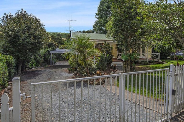 Photo of property in 3 Beacondale Place, Te Kamo, Whangarei, 0112