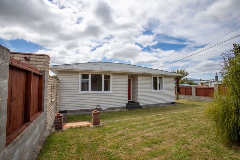 Photo of property in 16 Moore Street, Ohakune, 4625