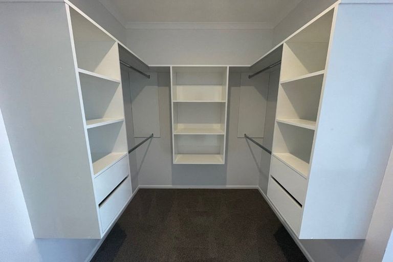 Photo of property in 51 Verran Road, Birkenhead, Auckland, 0626