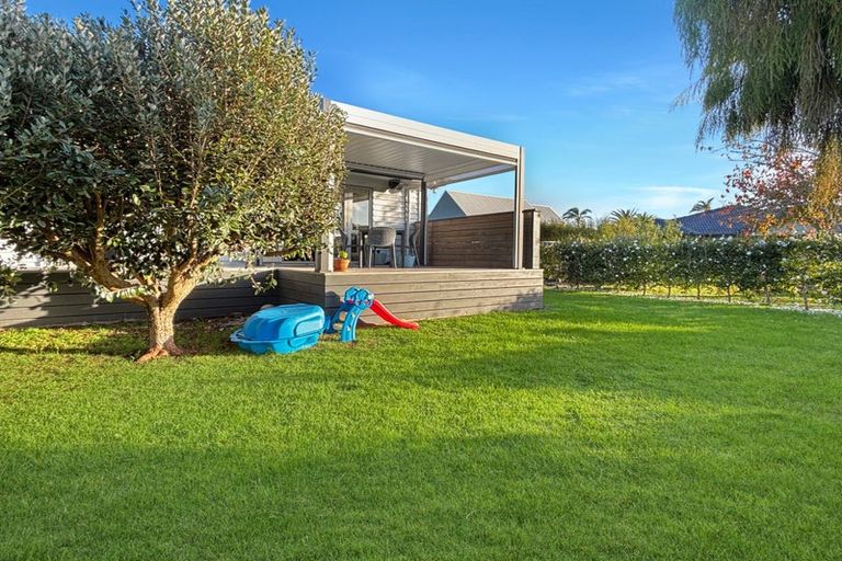 Photo of property in 233a Point Wells Road, Point Wells, 0986