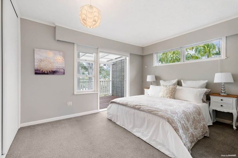 Photo of property in 88 Saddleback Rise, Murrays Bay, Auckland, 0630