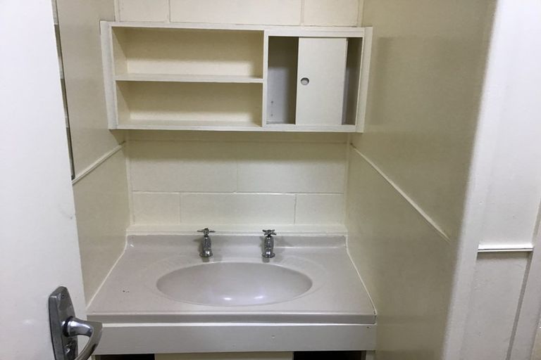 Photo of property in 1/2 Gorrie Road, Regent, Whangarei, 0112