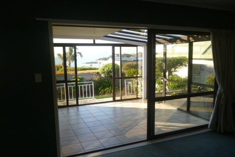 Photo of property in 2/3 Te Akau Crescent, Bucklands Beach, Auckland, 2012