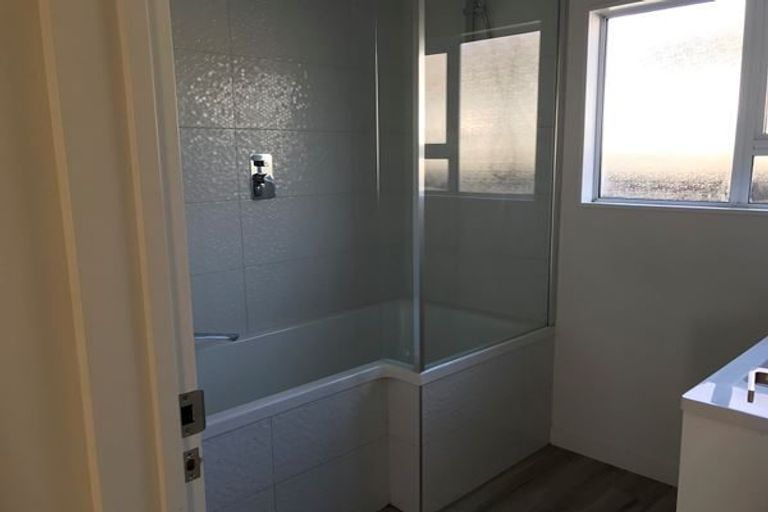 Photo of property in 5 Leistrella Road, Hoon Hay, Christchurch, 8025