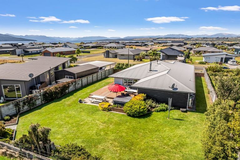 Photo of property in 27 Rodeo Drive, Te Anau, 9600