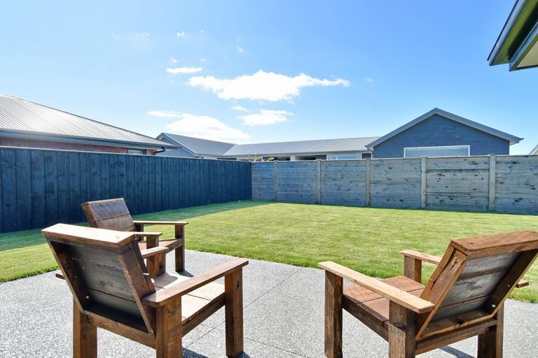 Photo of property in 16 Chambers Avenue, Woodend, 7610