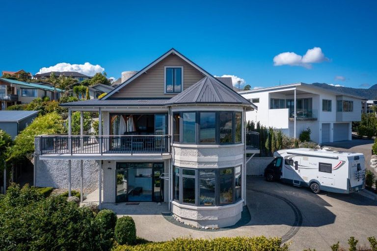 Photo of property in 9 Commodore Place, Britannia Heights, Nelson, 7010