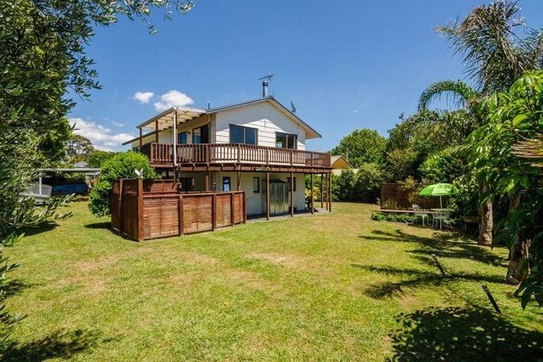 Photo of property in 15 Wiseley Road, Hobsonville, Auckland, 0618