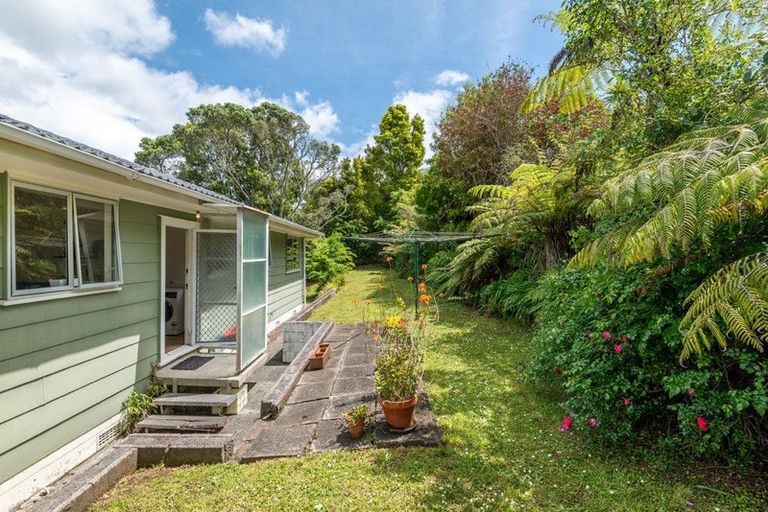 Photo of property in 58 Juniper Road, Sunnynook, Auckland, 0620
