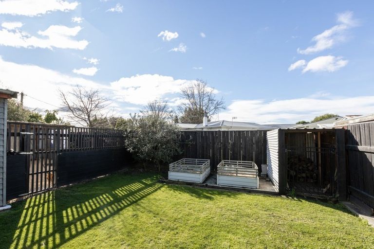 Photo of property in 208 Mayfair Avenue, Mayfair, Hastings, 4122