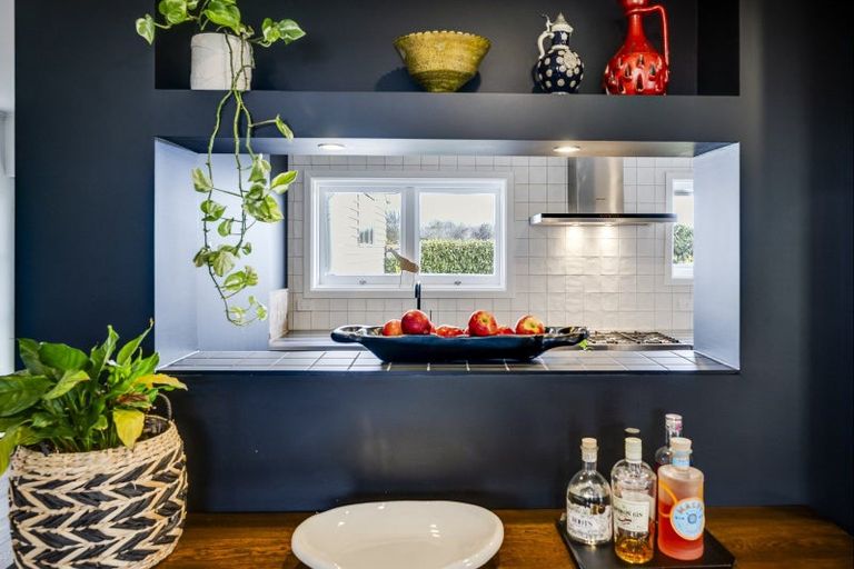 Photo of property in 72 Reynolds Road, Havelock North, 4130