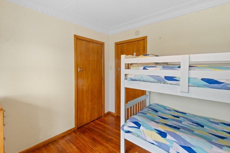Photo of property in 22 Oxford Street, Holmes Hill, Oamaru, 9401