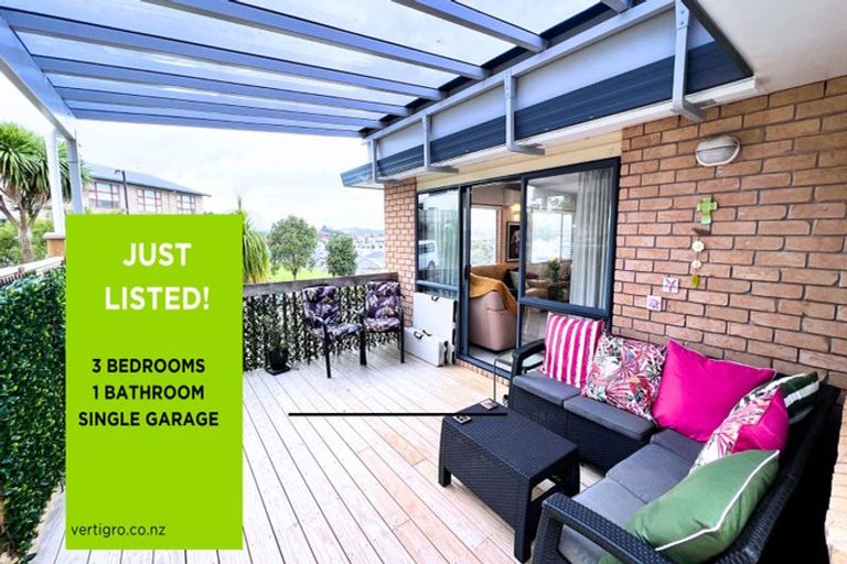 Photo of property in 29 Greenview Lane, Red Beach, 0932