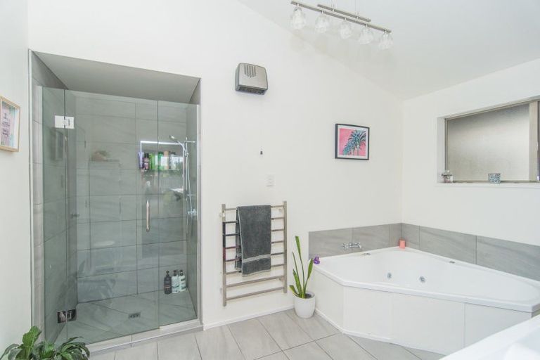 Photo of property in 11 Bath Street, Pareora West, Timaru, 7972