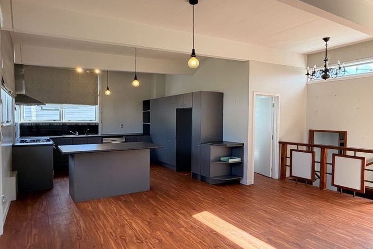 Photo of property in 11 Dyer Street, Whitiora, Hamilton, 3200
