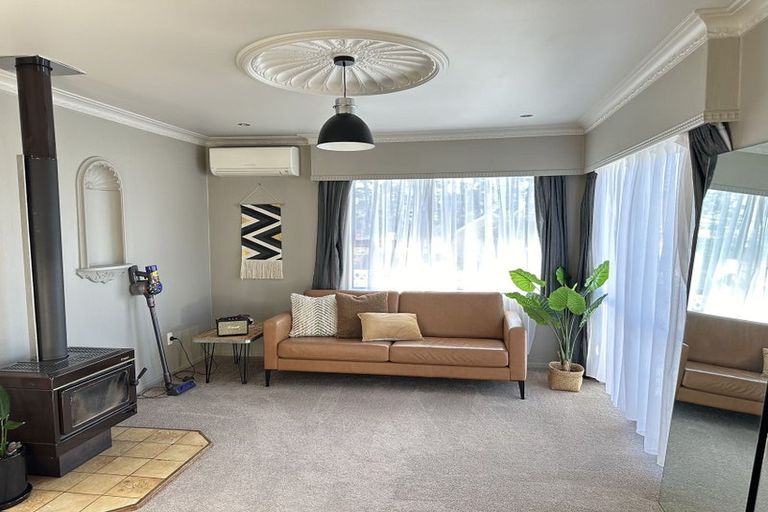 Photo of property in 10 Granville Drive, Massey, Auckland, 0614