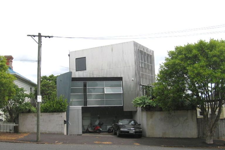 Photo of property in 8a Northland Street, Grey Lynn, Auckland, 1021