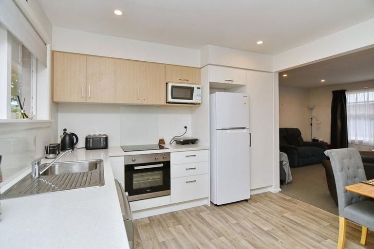 Photo of property in 43 Roberta Drive, Somerfield, Christchurch, 8024