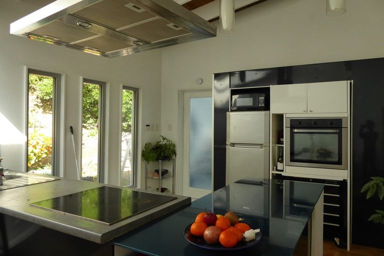 Photo of property in 50 Owhiro Bay Parade, Owhiro Bay, Wellington, 6023