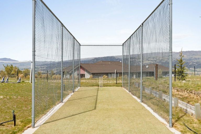 Photo of property in 11 Macmillan Lane, Mount Pisa, Cromwell, 9383