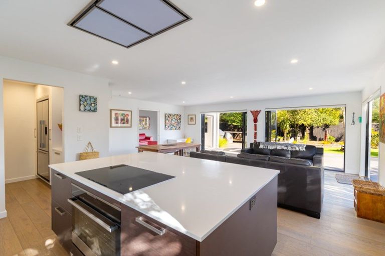 Photo of property in 9 Tanu Place, Parklands, Christchurch, 8083